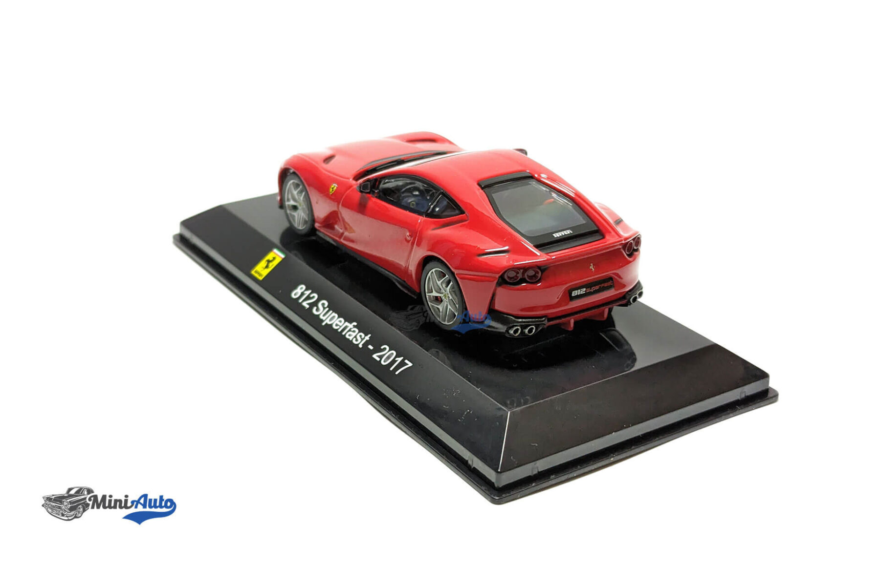 Ferrari 812 Superfast - 2017 - Red - Image 6