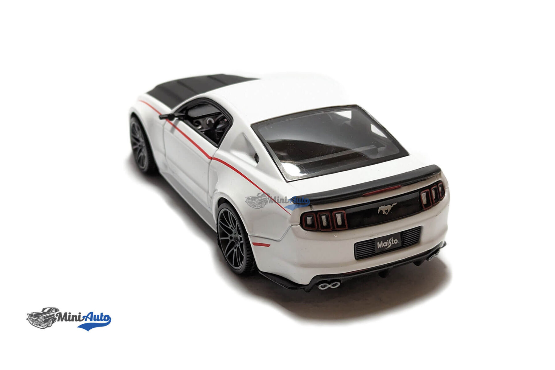 Ford Mustang Street Racer - 2014 - White - Image 8