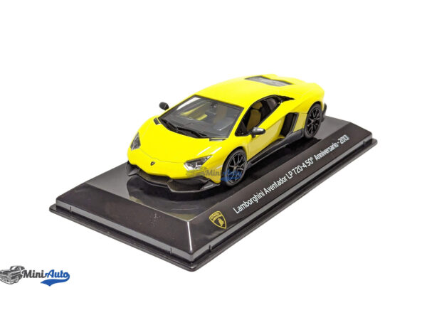 Lamborghini Aventador LP 720-4 50th Anniversary - 2013 - Yellow