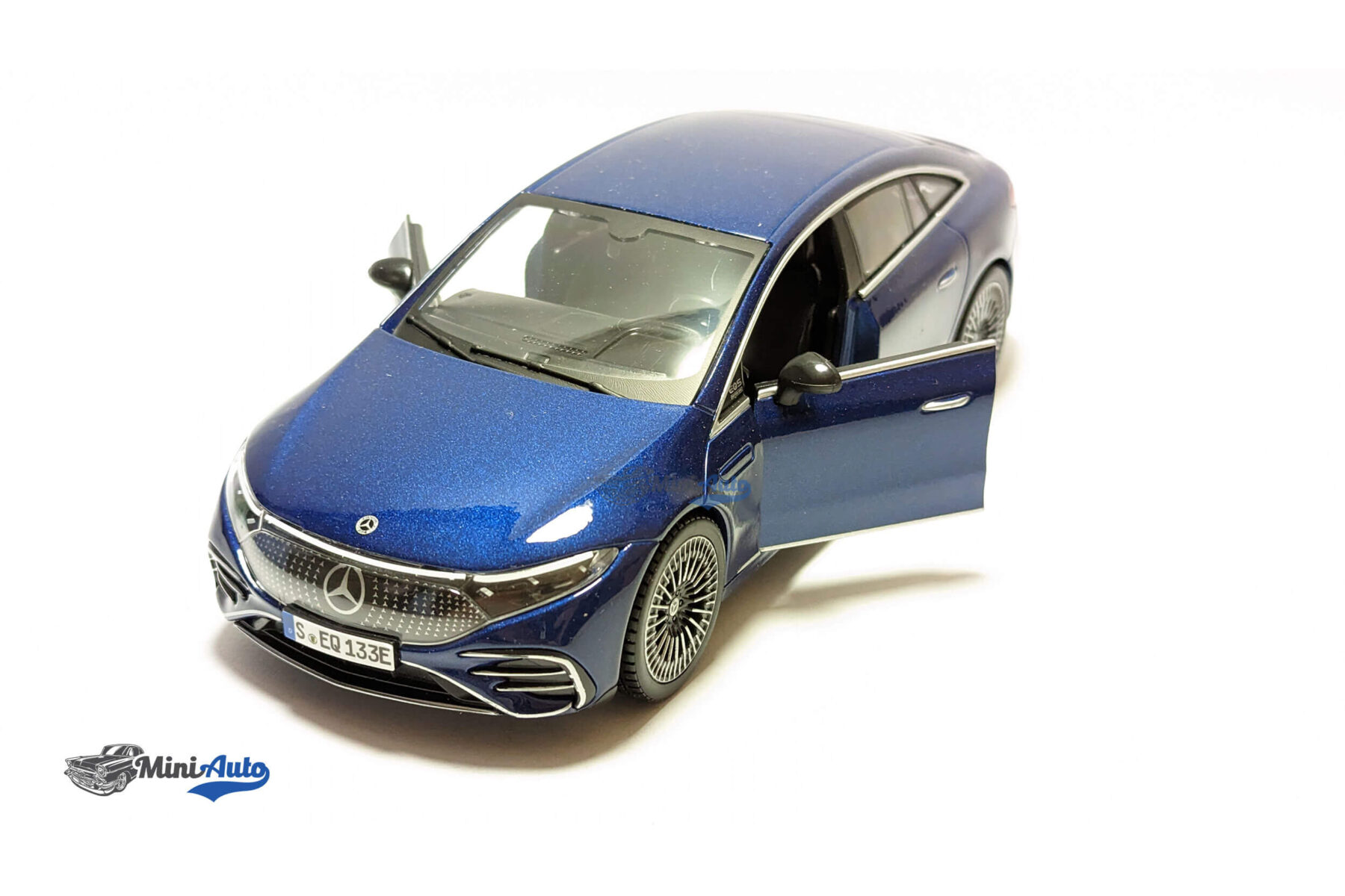 Mercedes-Benz EQS Sedan - 2022 - Blue - Image 2