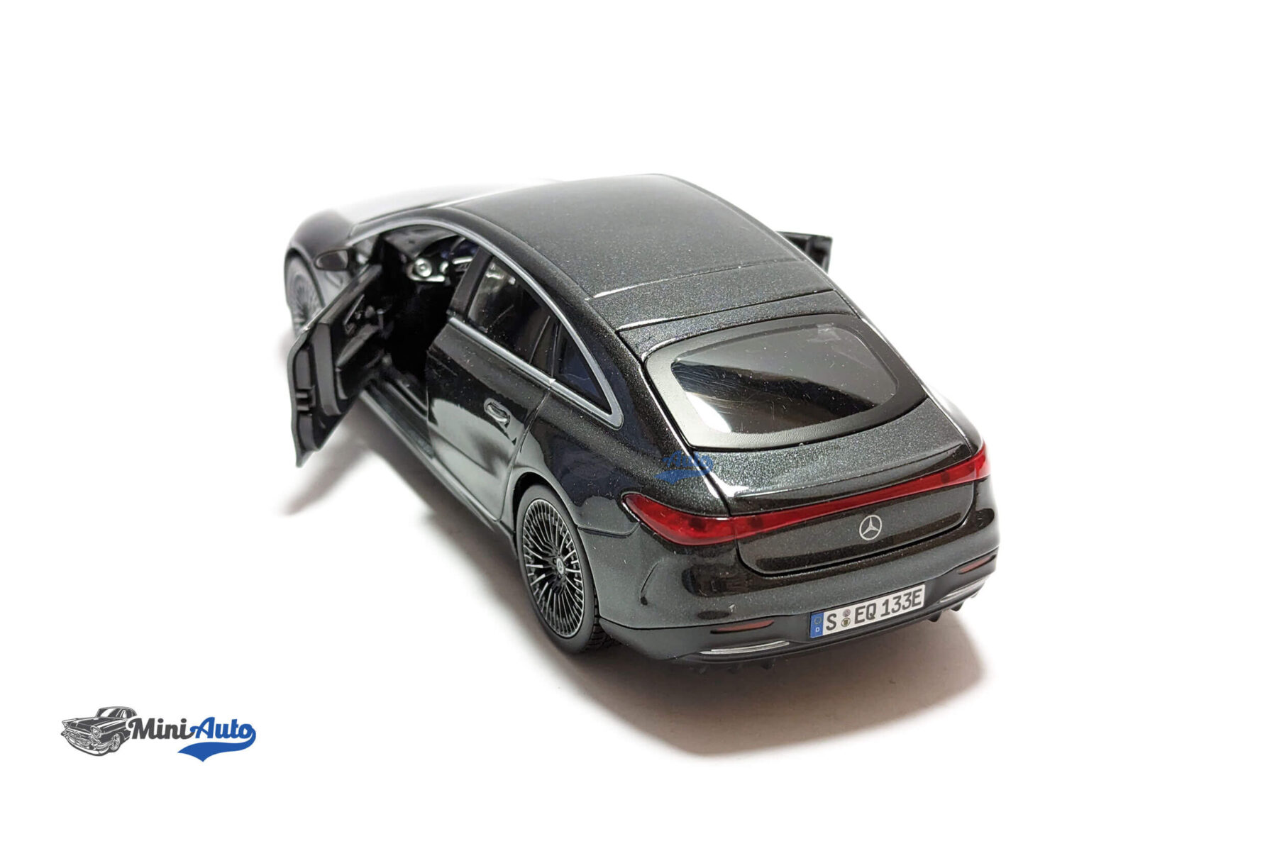 Mercedes-Benz EQS Sedan - 2022 - Grey - Image 4