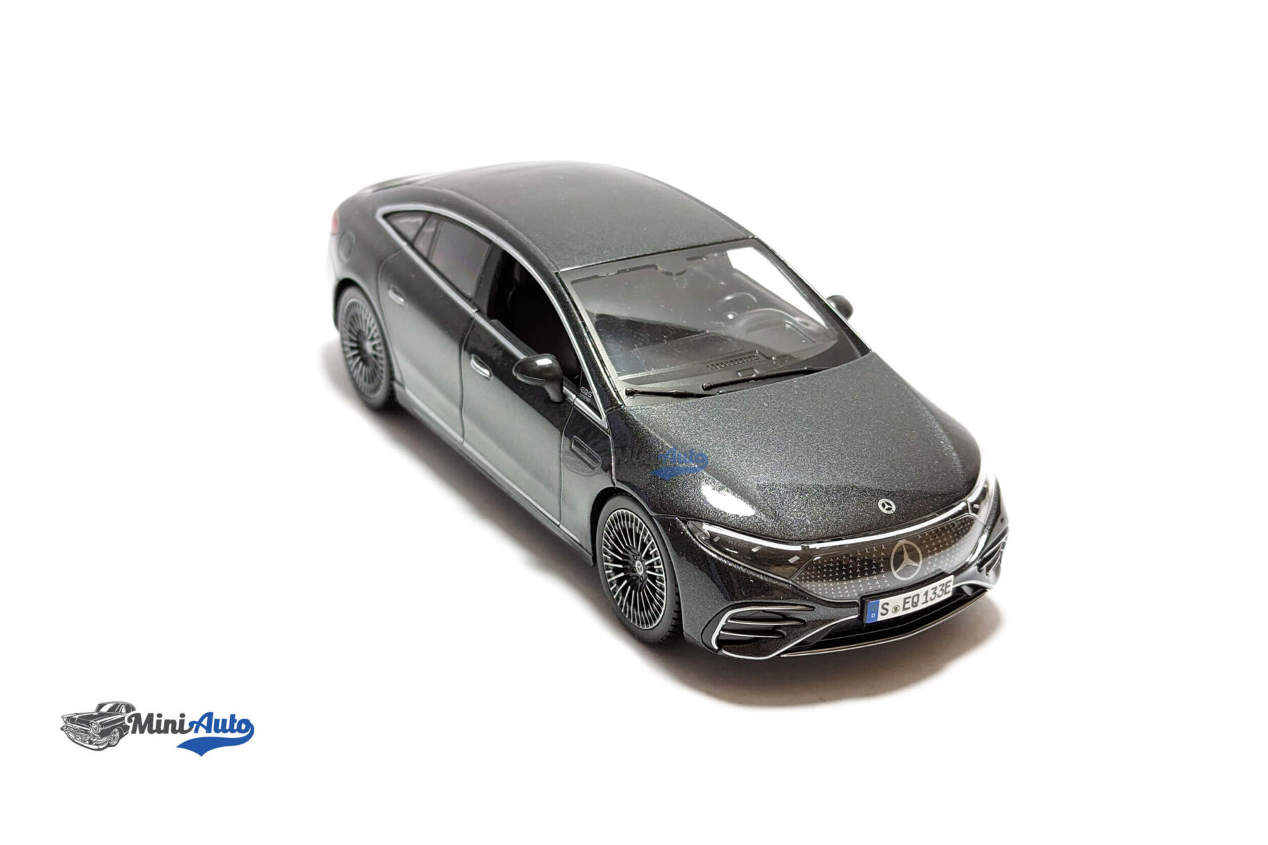 Mercedes-Benz EQS Sedan - 2022 - Grey - Image 10