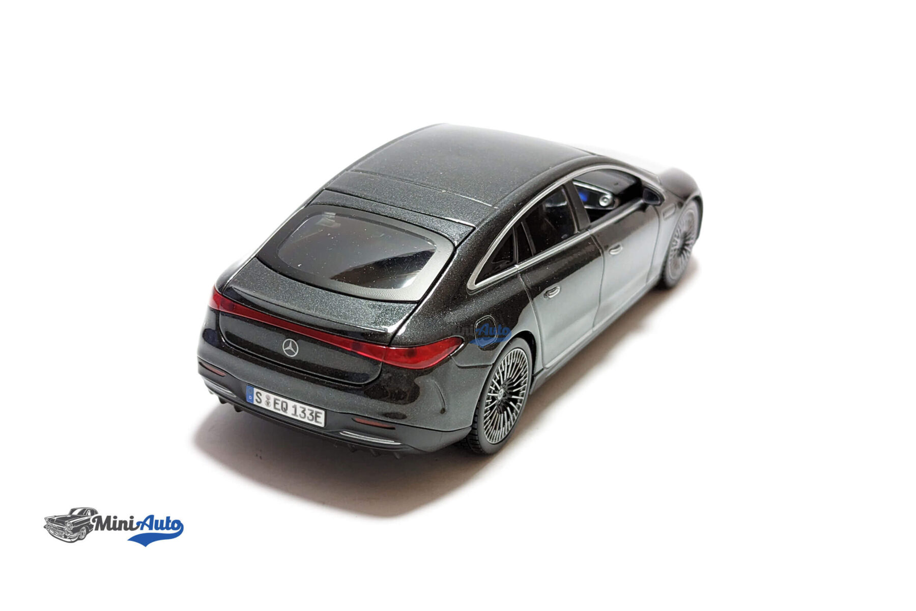 Mercedes-Benz EQS Sedan - 2022 - Grey - Image 6