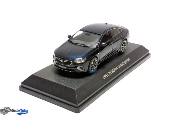 Opel Insignia Grand Sport - 2017 - Blue