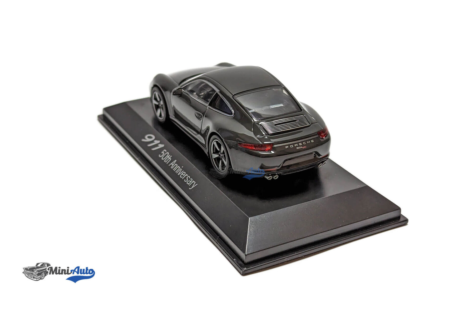 Porsche 911 (991) 50 Years Porsche 911 Edition - 1972 - Grey - Image 6