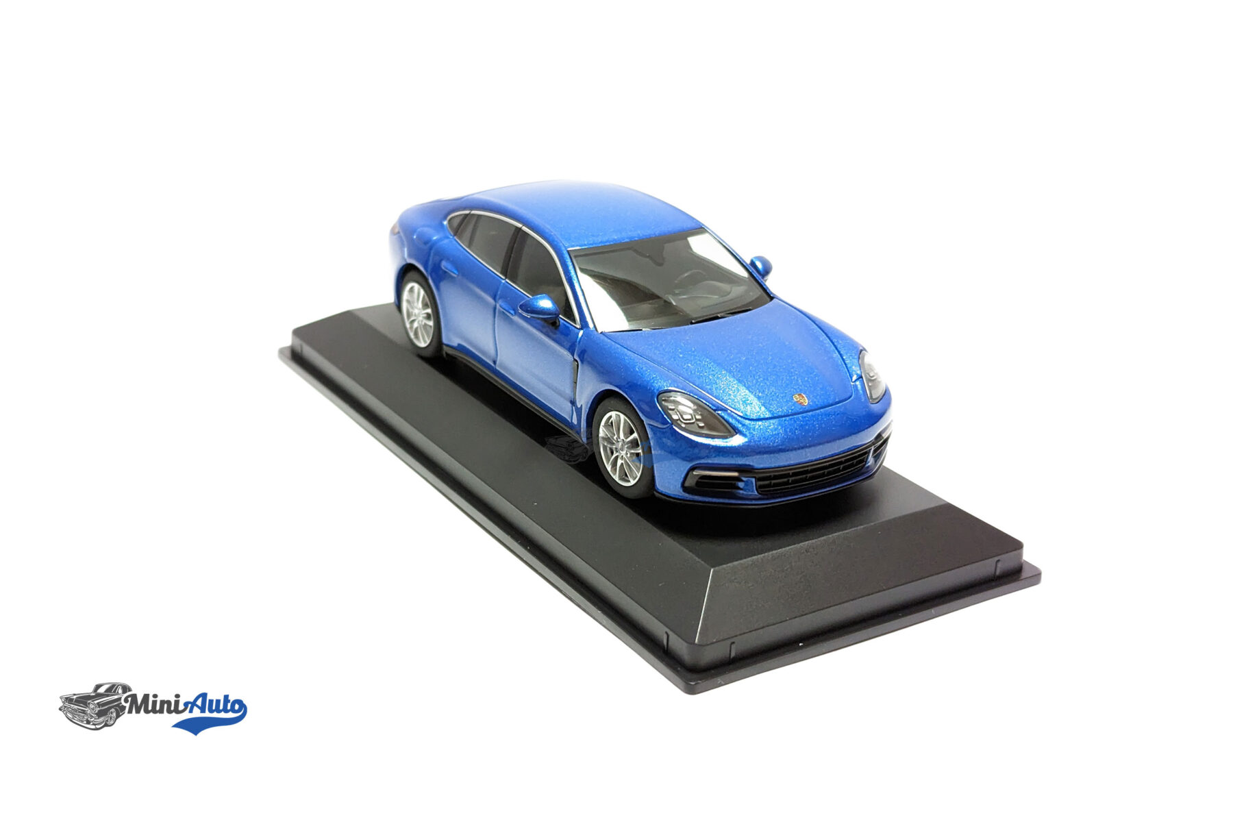 Porsche Panamera 4S (2. Gen.) - 2016 - Blue - Image 4