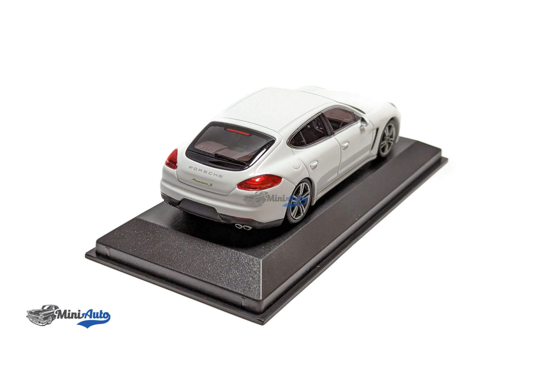 Porsche Panamera S Gen. II e-hybrid - 2014 - White - Image 7