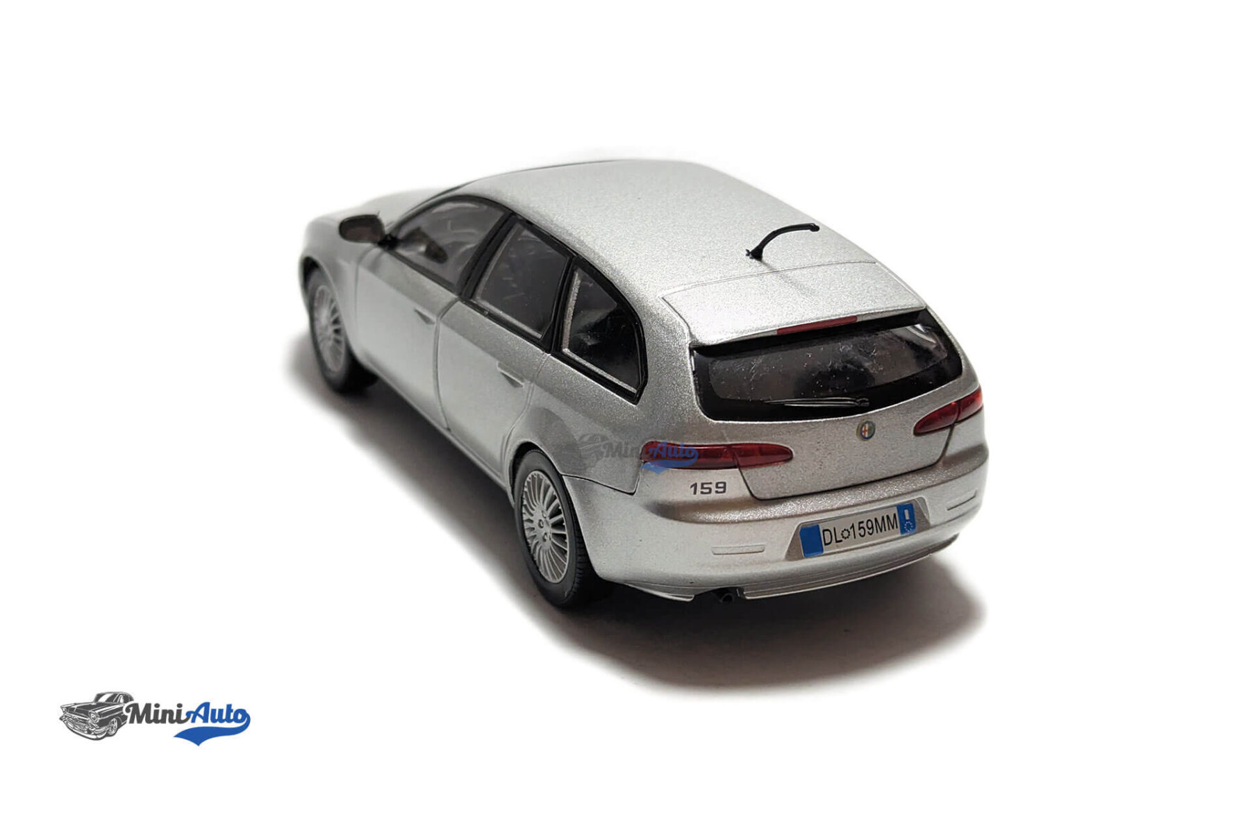 Alfa Romeo 159 Sportwagon SW - 2005 - Light Grey - Image 10