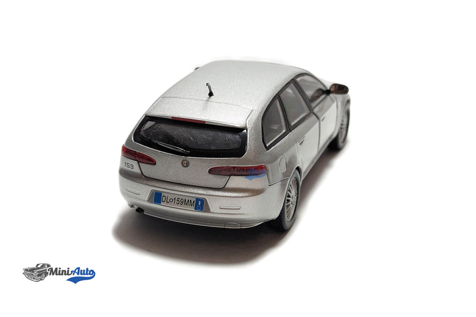 Alfa Romeo 159 Sportwagon SW - 2005 - Light Grey - Image 11