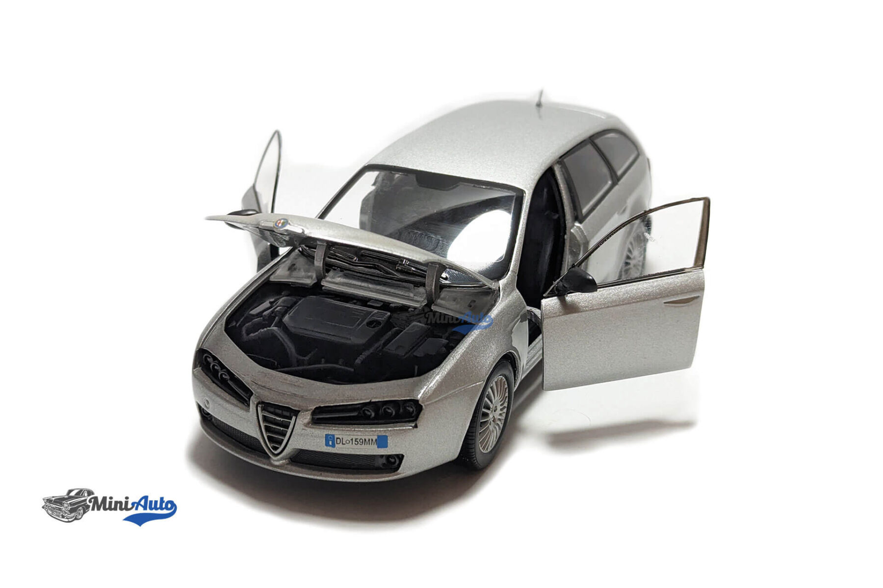 Alfa Romeo 159 Sportwagon SW - 2005 - Light Grey - Image 2