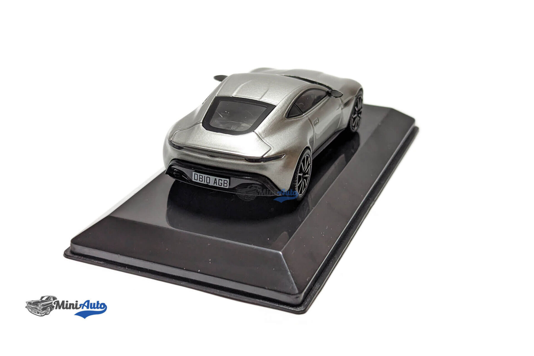 Aston Martin DB10 - 2015 - Grey - Image 7