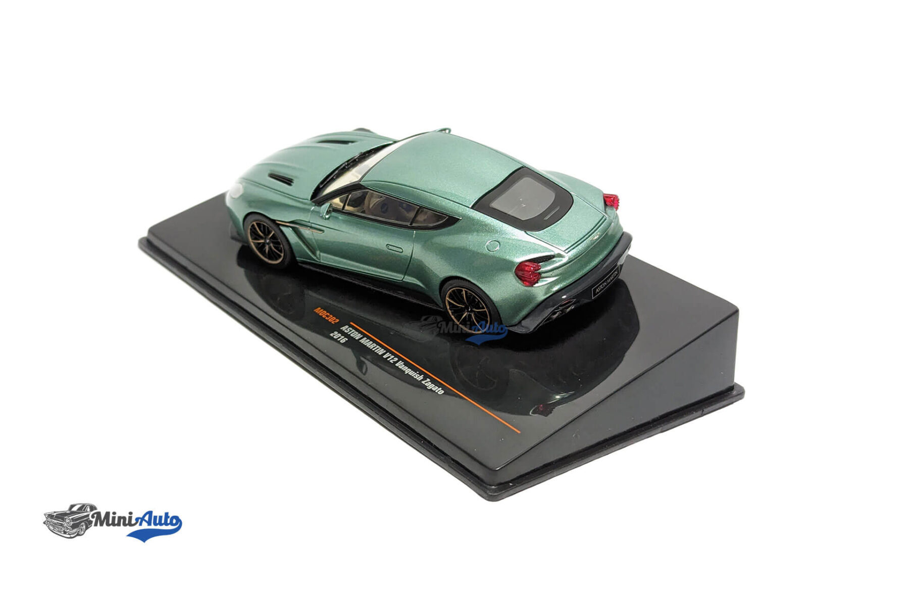 Aston-Martin-V12-Vanquish-Zagato---2016---Green_5 Aston Martin V12 Vanquish Zagato - 2016 - Green - Image 6