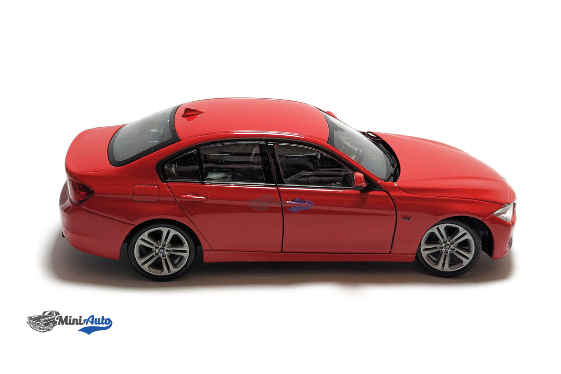 BMW 3-Series 335i (F30) - 2012 - Red - Image 9