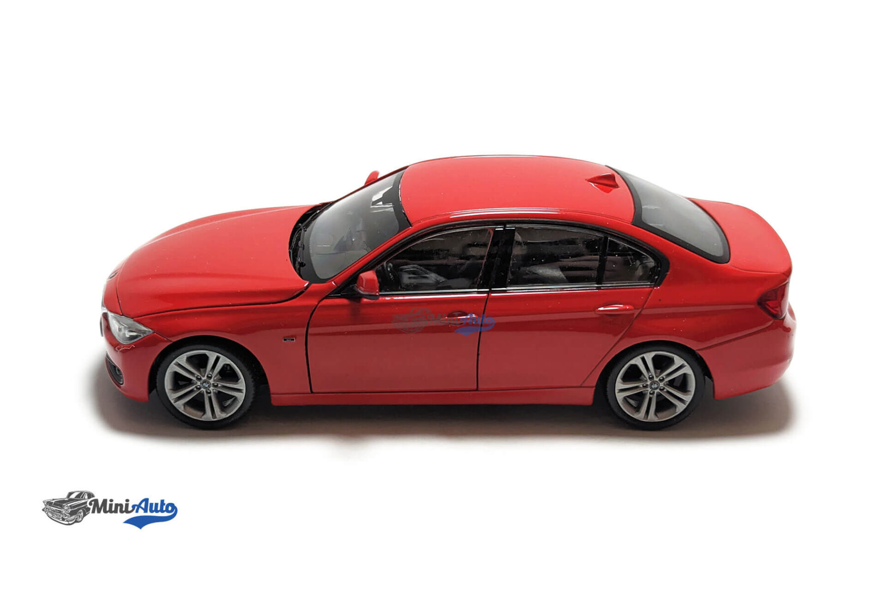 BMW 3-Series 335i (F30) - 2012 - Red - Image 8