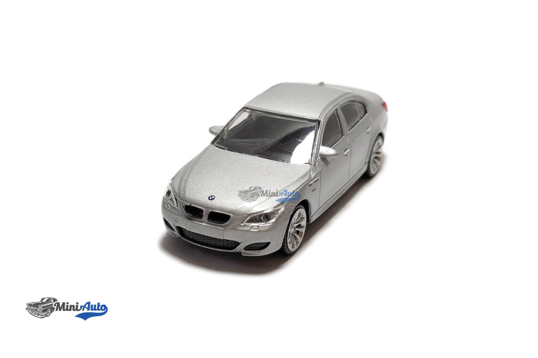 BMW 5-Series M5 (E60) - 2005 - Grey - Image 3