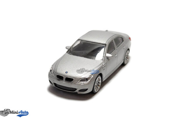 BMW 5-Series M5 (E60) - 2005 - Grey