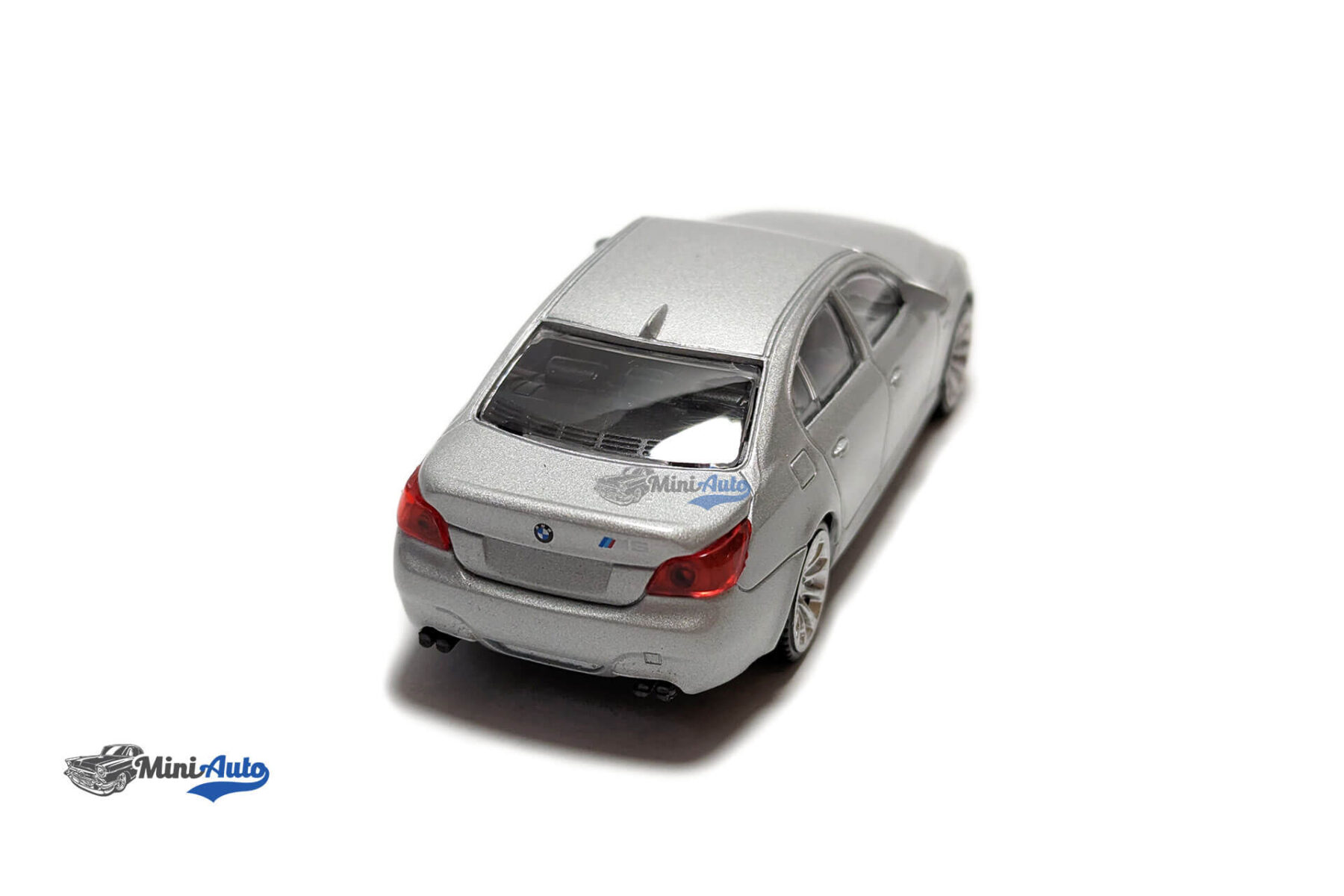 BMW 5-Series M5 (E60) - 2005 - Grey - Image 7