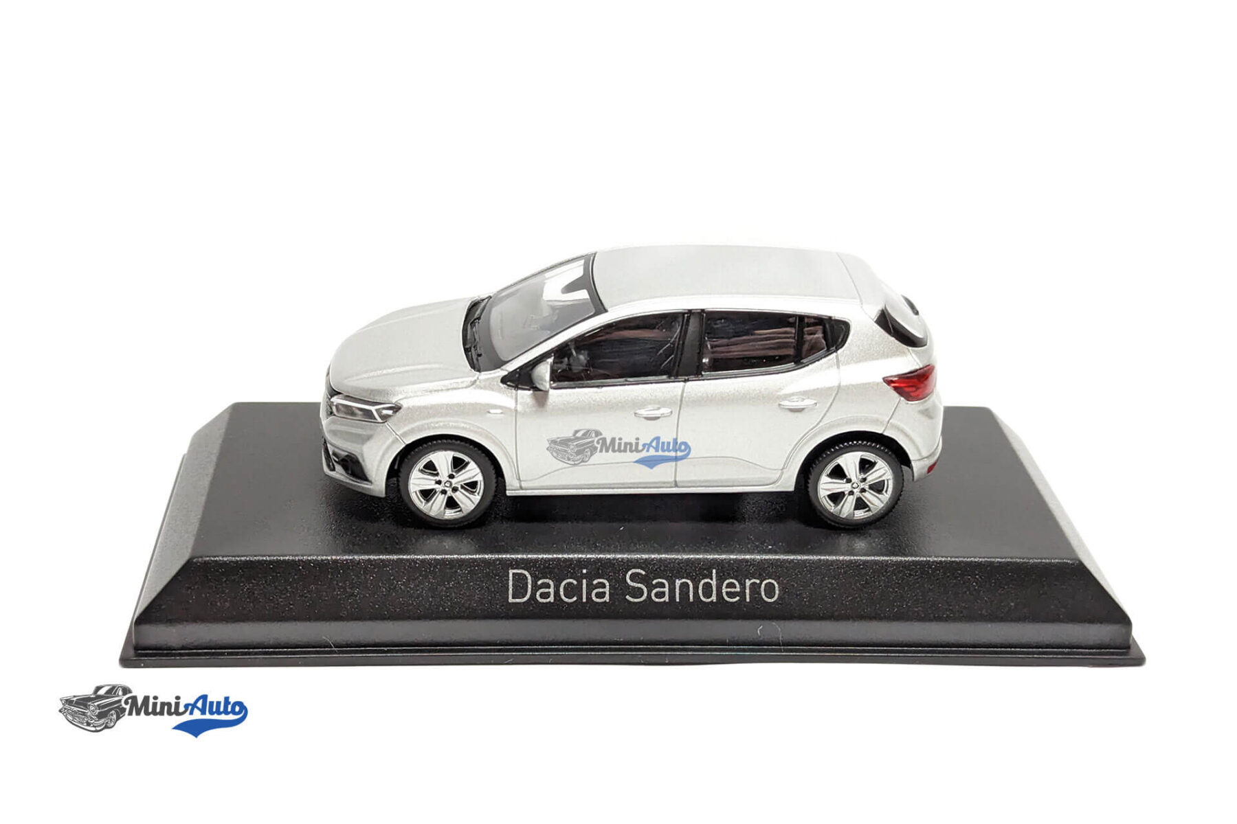 Dacia-Sandero---2021---Grey_4 Dacia Sandero - 2021 - Grey - Image 2