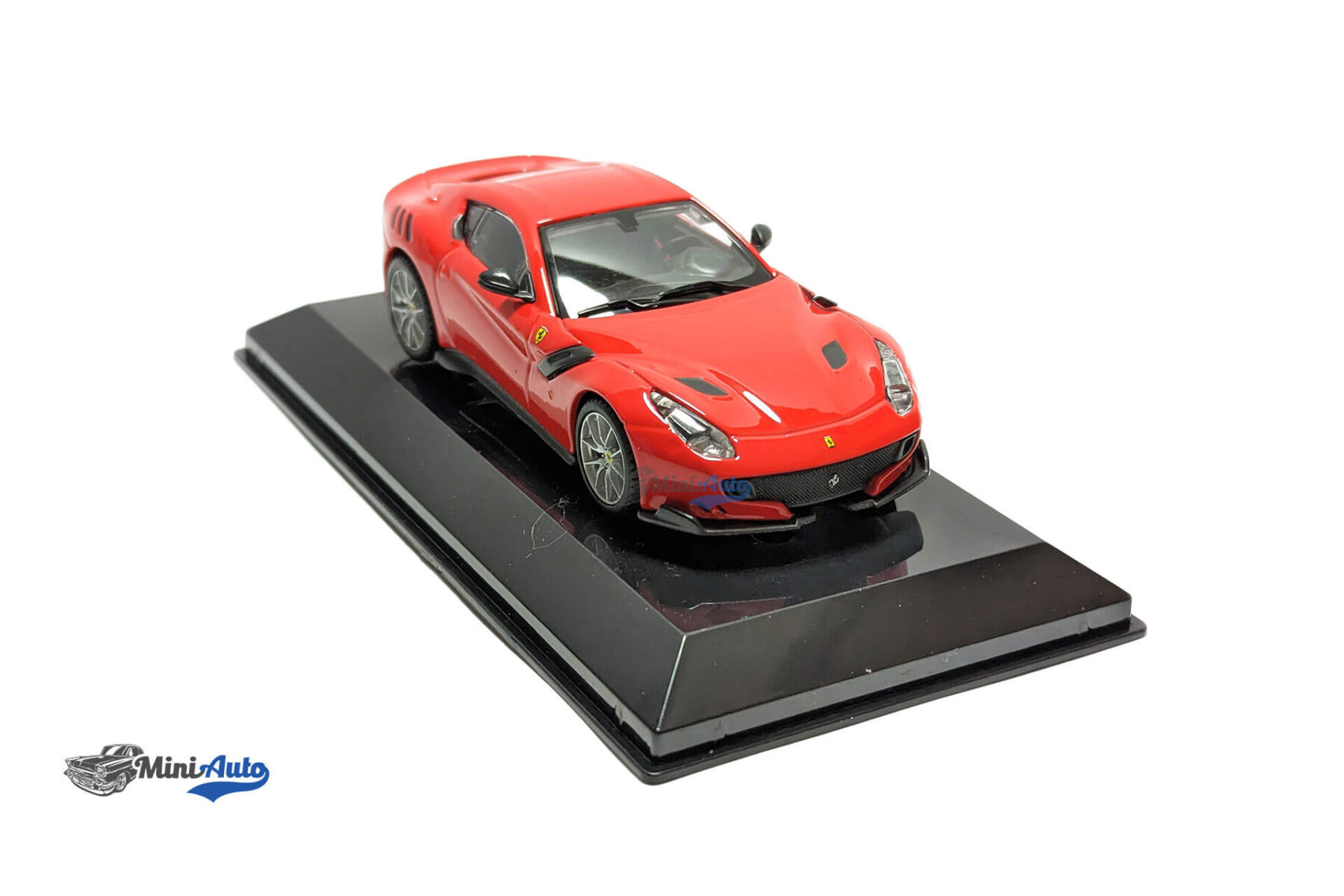 Ferrari F12tdf - 2015 - Red - Image 4