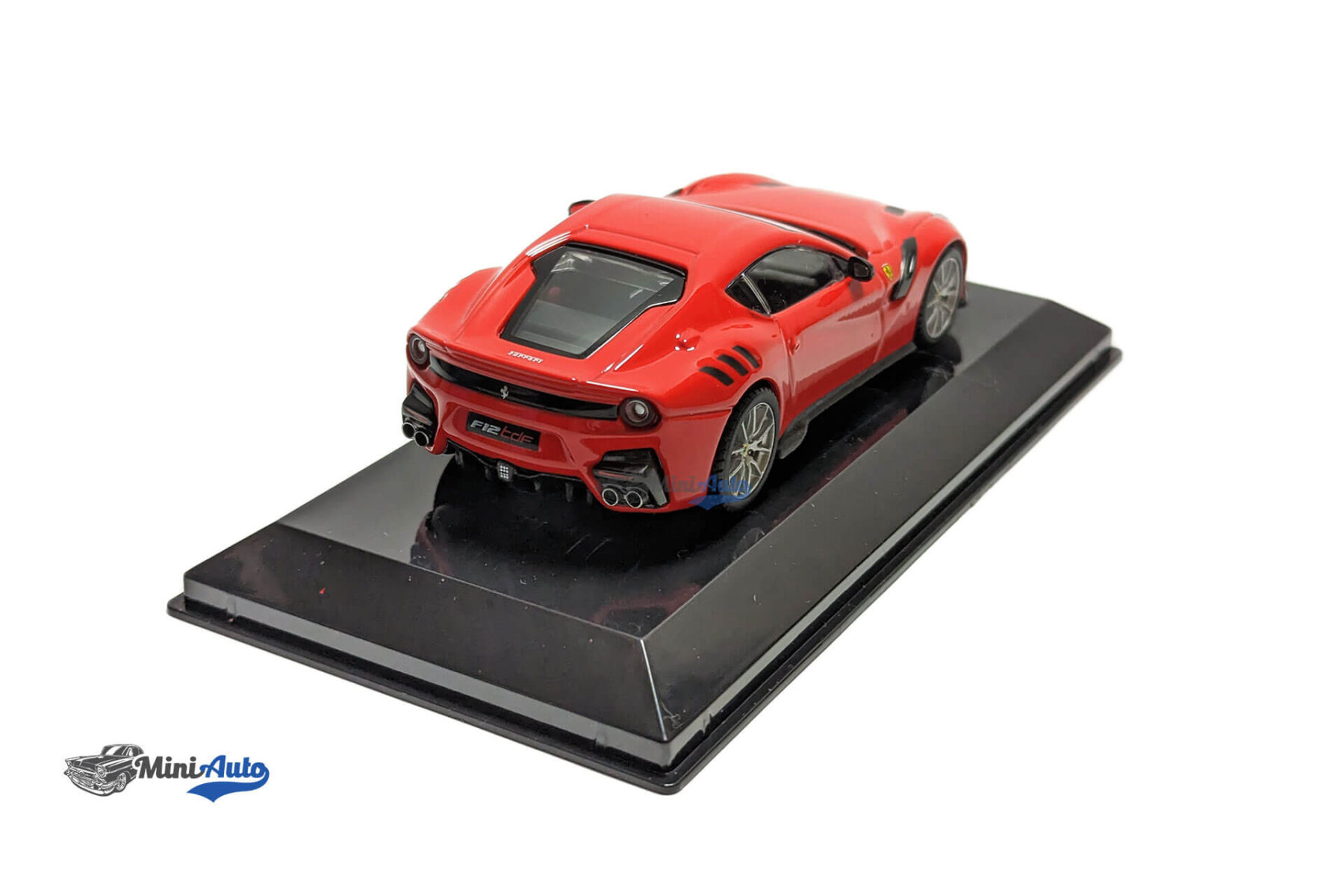 Ferrari F12tdf - 2015 - Red - Image 7