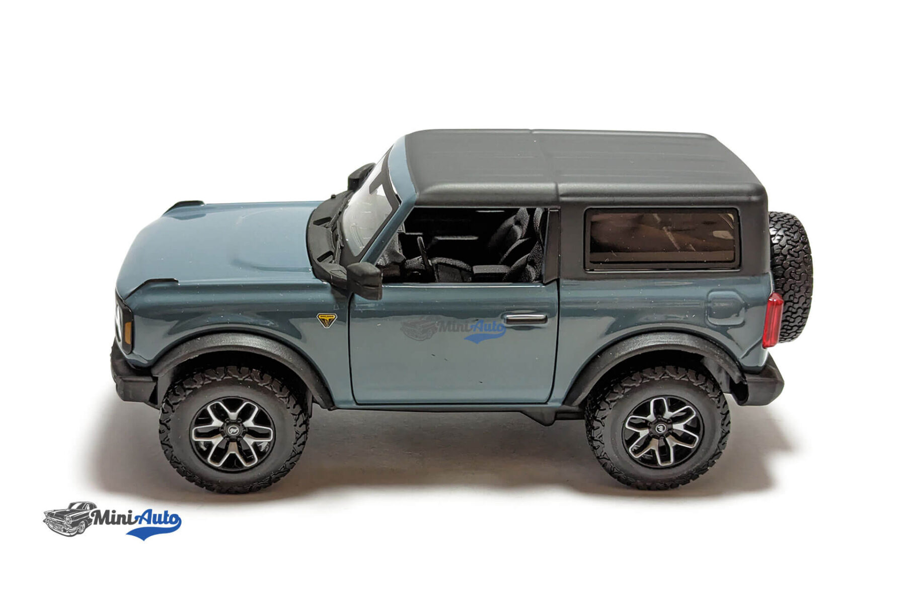 Ford Bronco Badlands - 2021 - Blue - Image 9