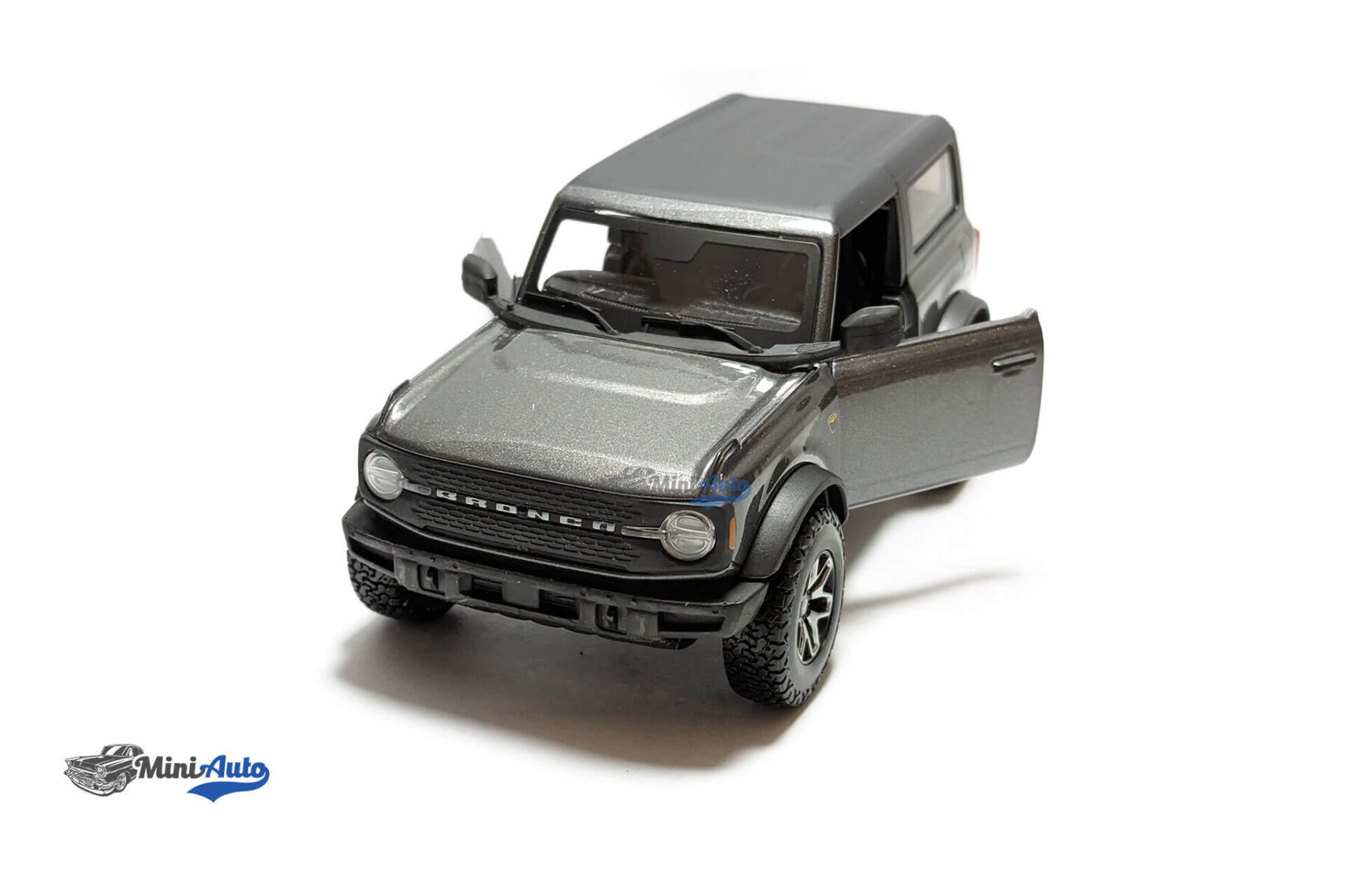 Ford Bronco Badlands - 2021 - Grey - Image 2
