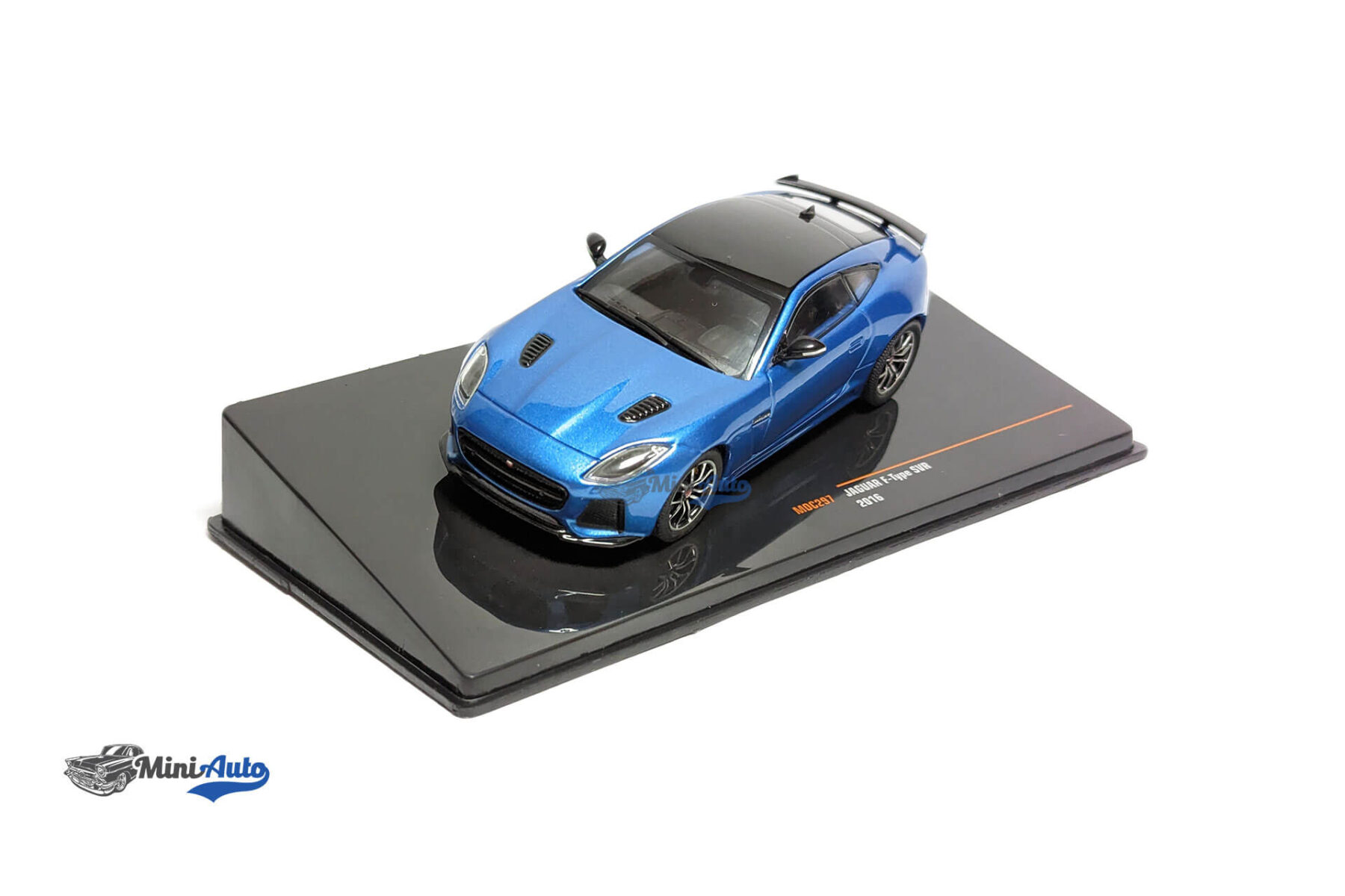 Jaguar-F-Type-SVR---2016---Blue_1 Jaguar F-Type SVR - 2016 - Blue - Image 1