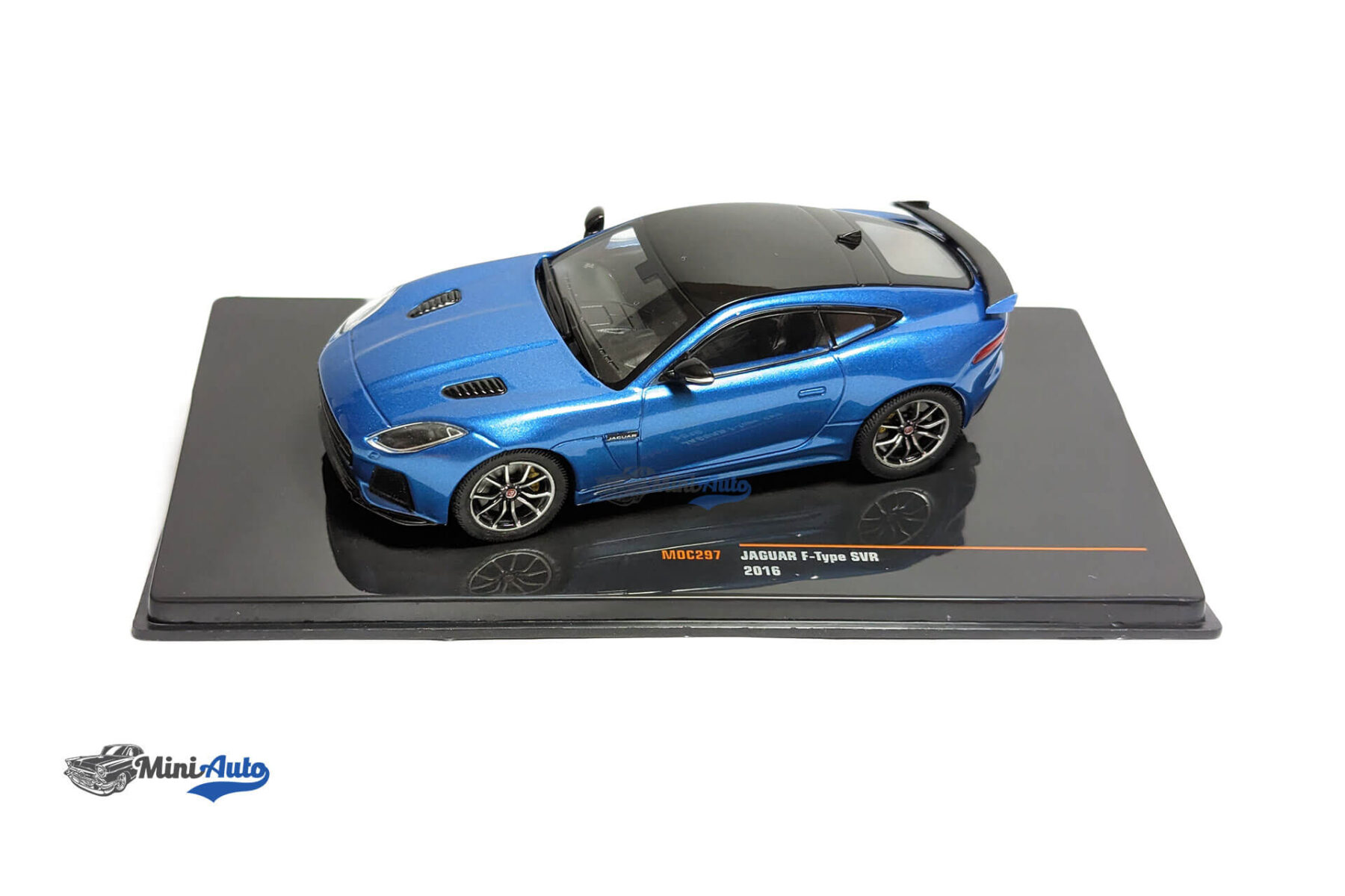 Jaguar-F-Type-SVR---2016---Blue_4 Jaguar F-Type SVR - 2016 - Blue - Image 2