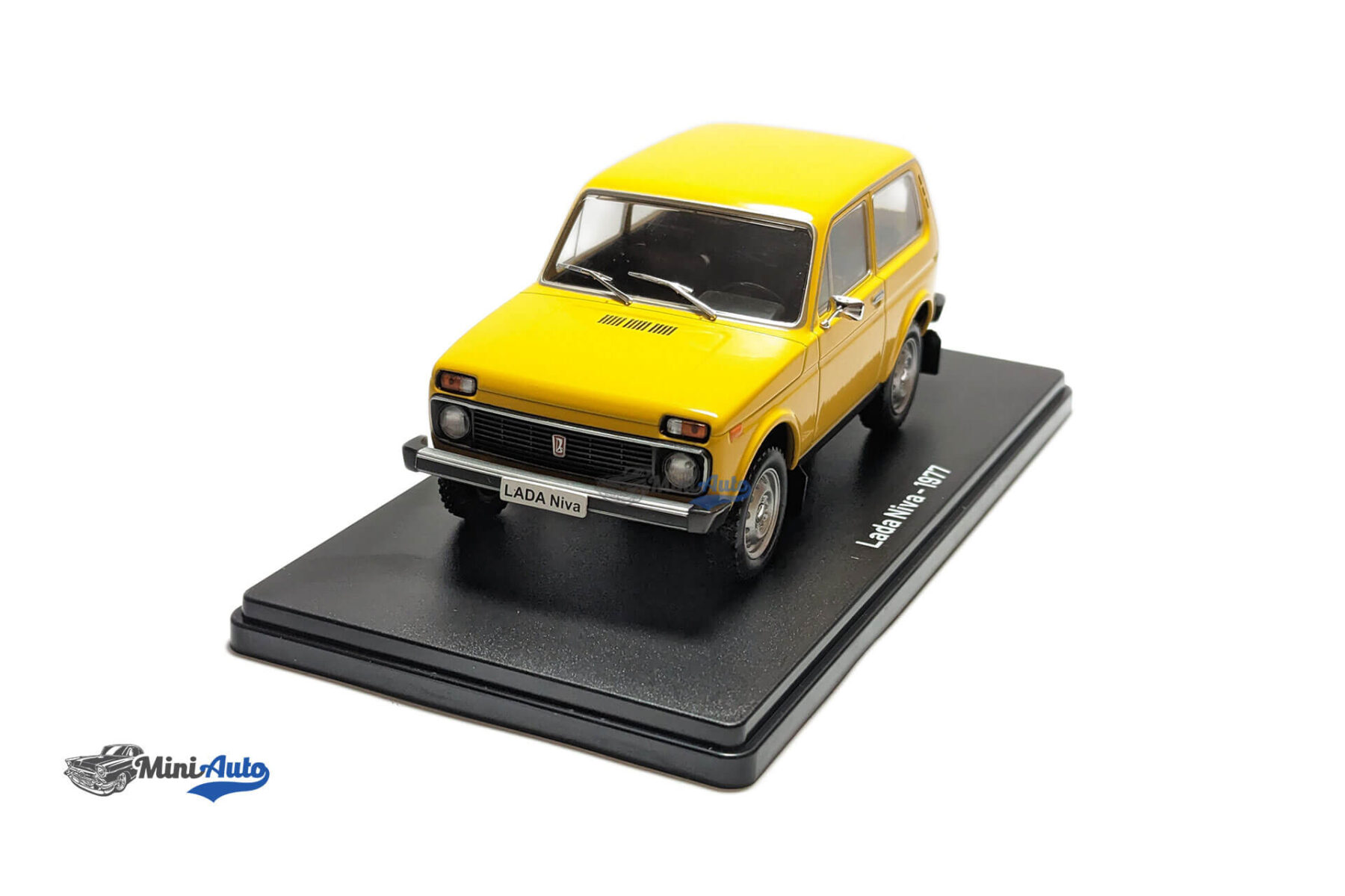 Lada NIVA - 1977 - Yellow - Image 3