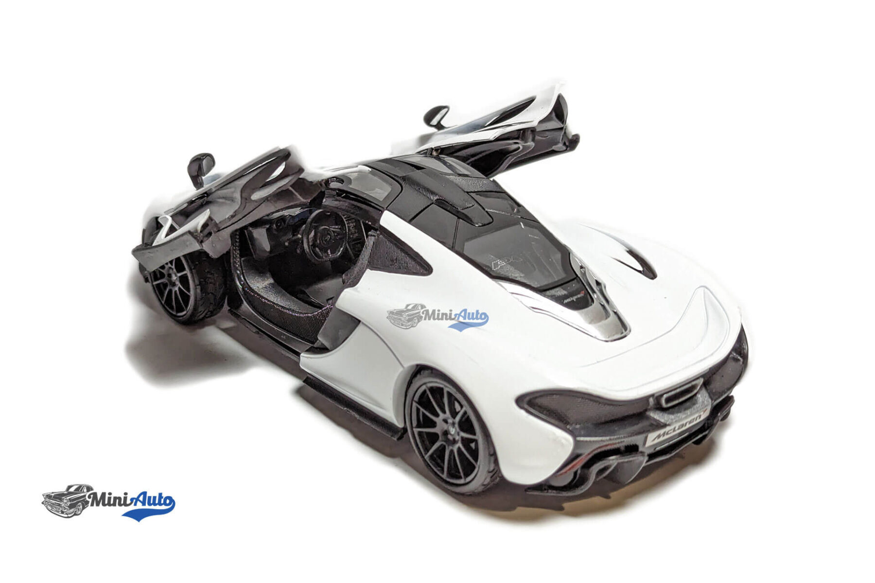 McLaren P1 - 2012 - White - Image 5