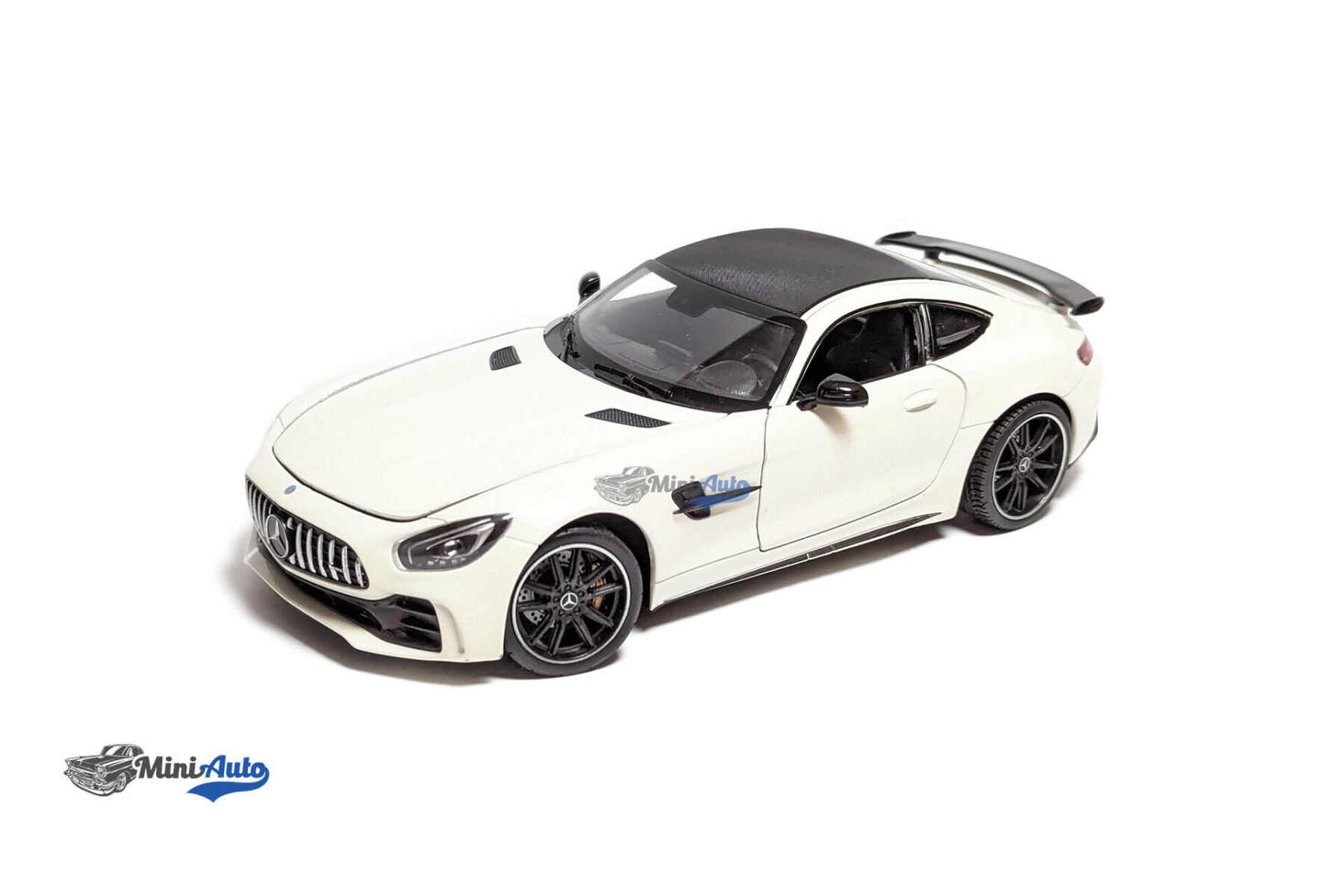 Mercedes-Benz GT-R AMG V8 Biturbo - 2017 - Beige - Image 6