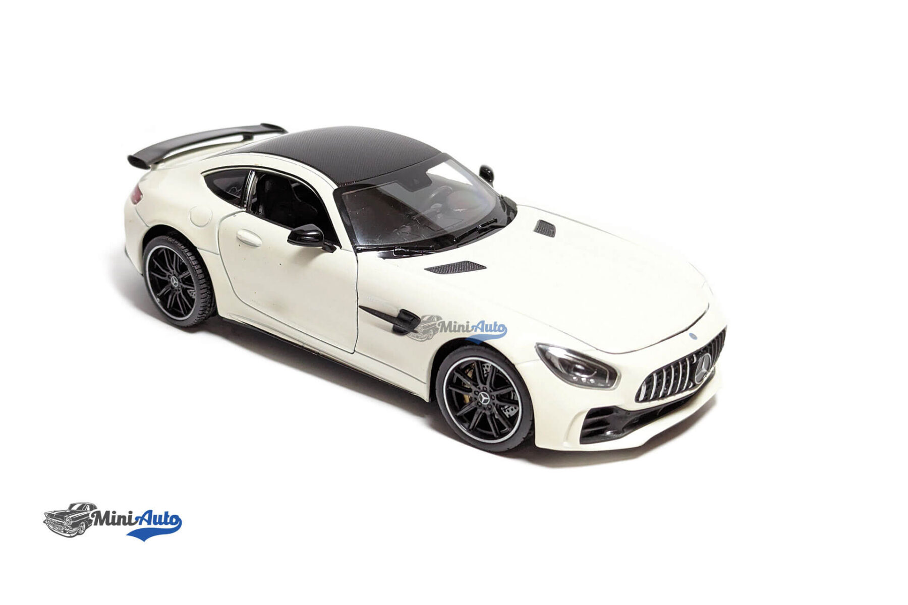Mercedes-Benz GT-R AMG V8 Biturbo - 2017 - Beige - Image 7