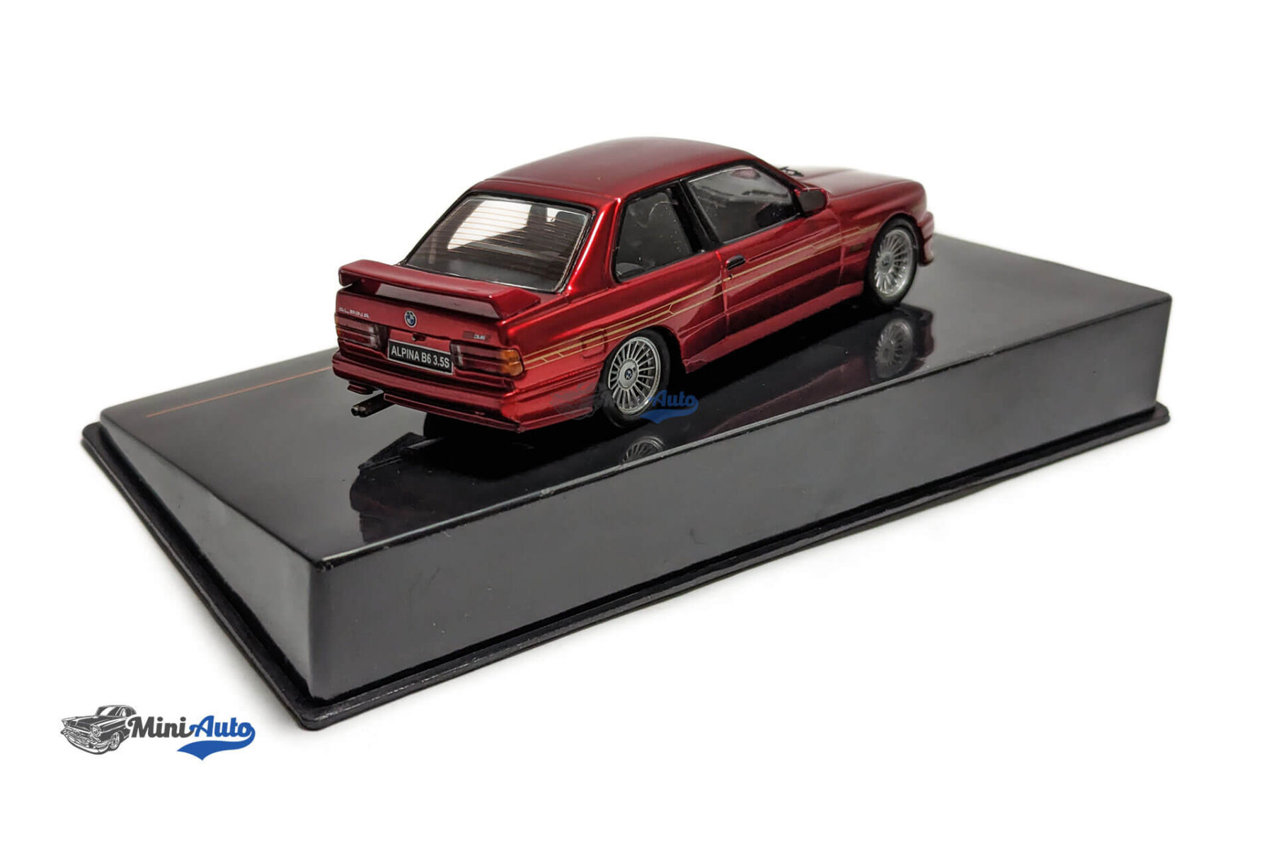 BMW Alpina B6 3.5S - 1989 - Red - Image 7