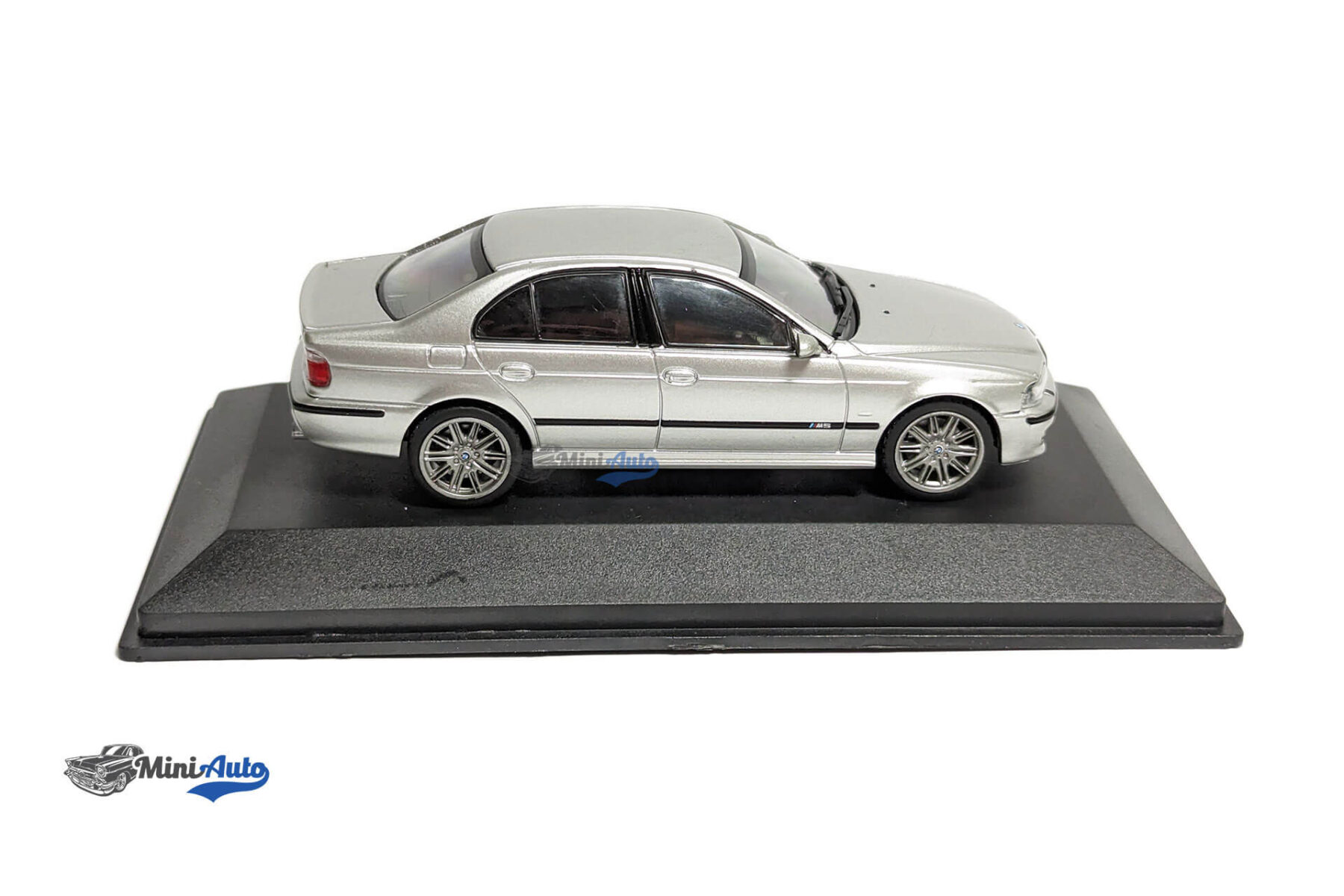 BMW M5 E39 - 2003 - Silver - Image 3