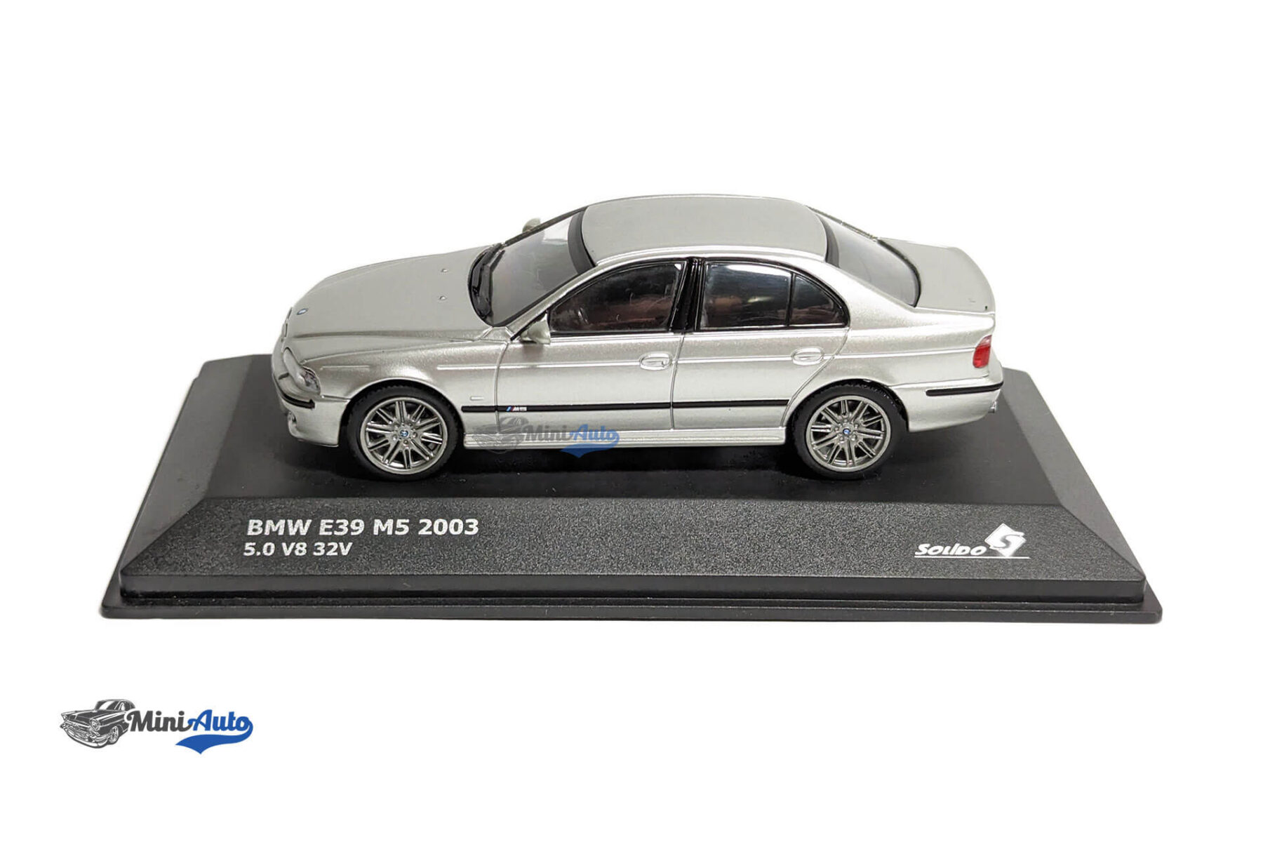 BMW M5 E39 - 2003 - Silver - Image 2
