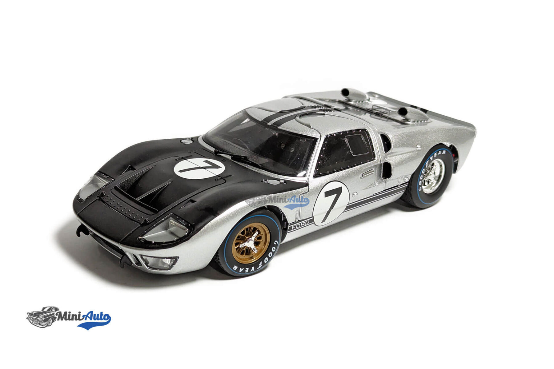 Ford GT40 MK II #7 24h LeMans Hill - 1966 - Silver - Image 6