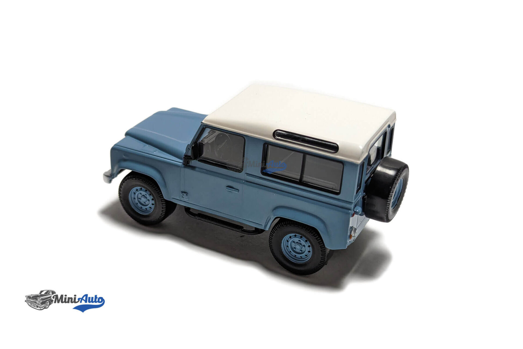 Land Rover Defender - 1995 – Blue - Image 6