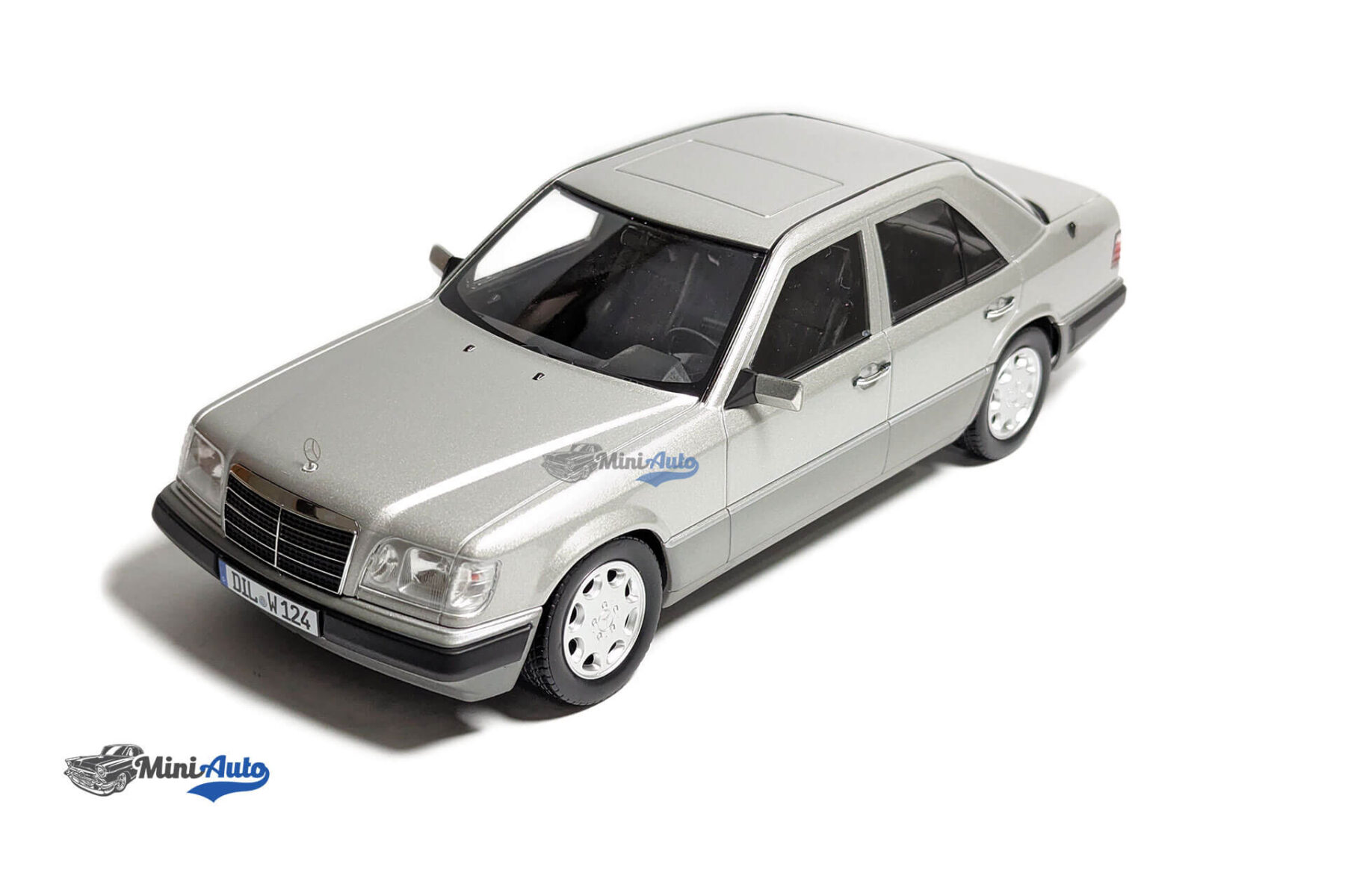 Mercedes-Benz-E-Klasse-(W124)---1989---Silver_1 Mercedes-Benz E-Klasse (W124) - 1989 - Silver - Image 1