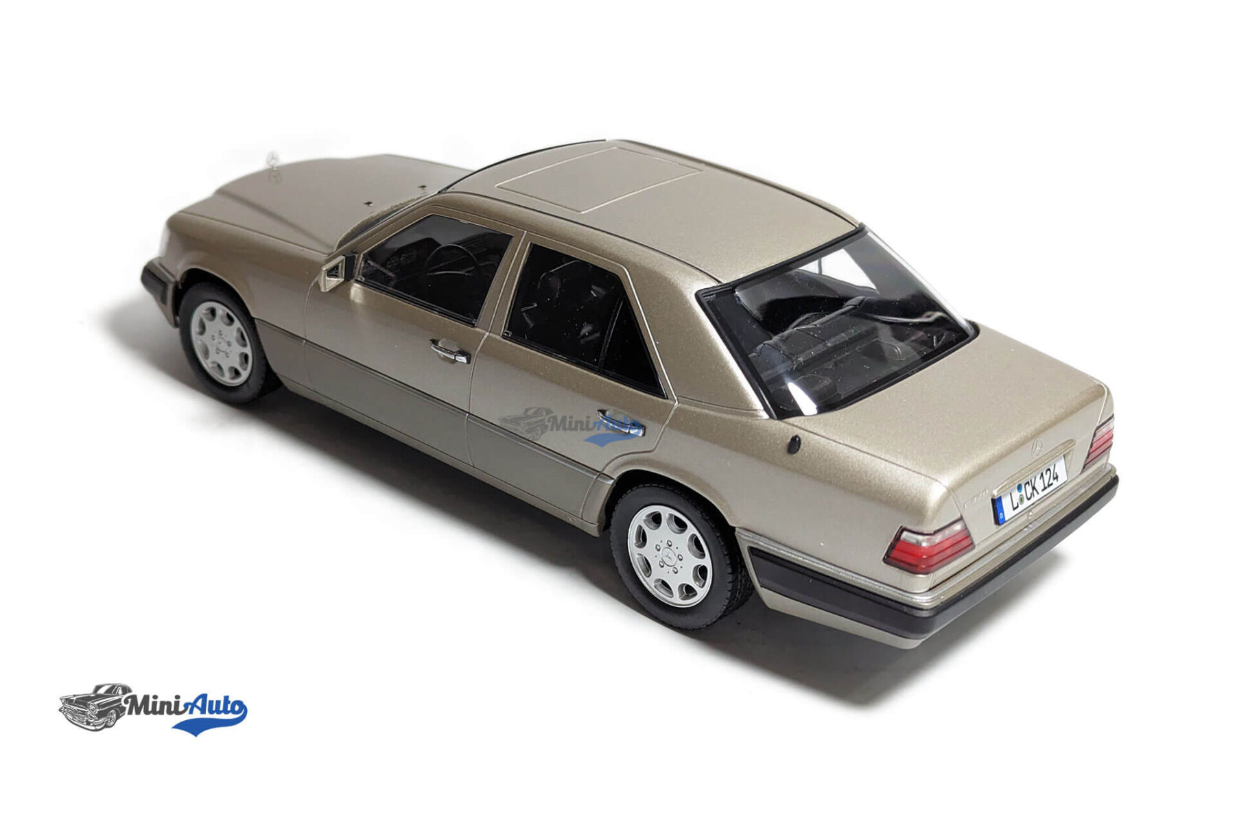 Mercedes-Benz-E-Klasse-(W124)---1989---smoke-Silver_3 Mercedes-Benz E-Klasse (W124) - 1989 - smoke Silver - Image 6