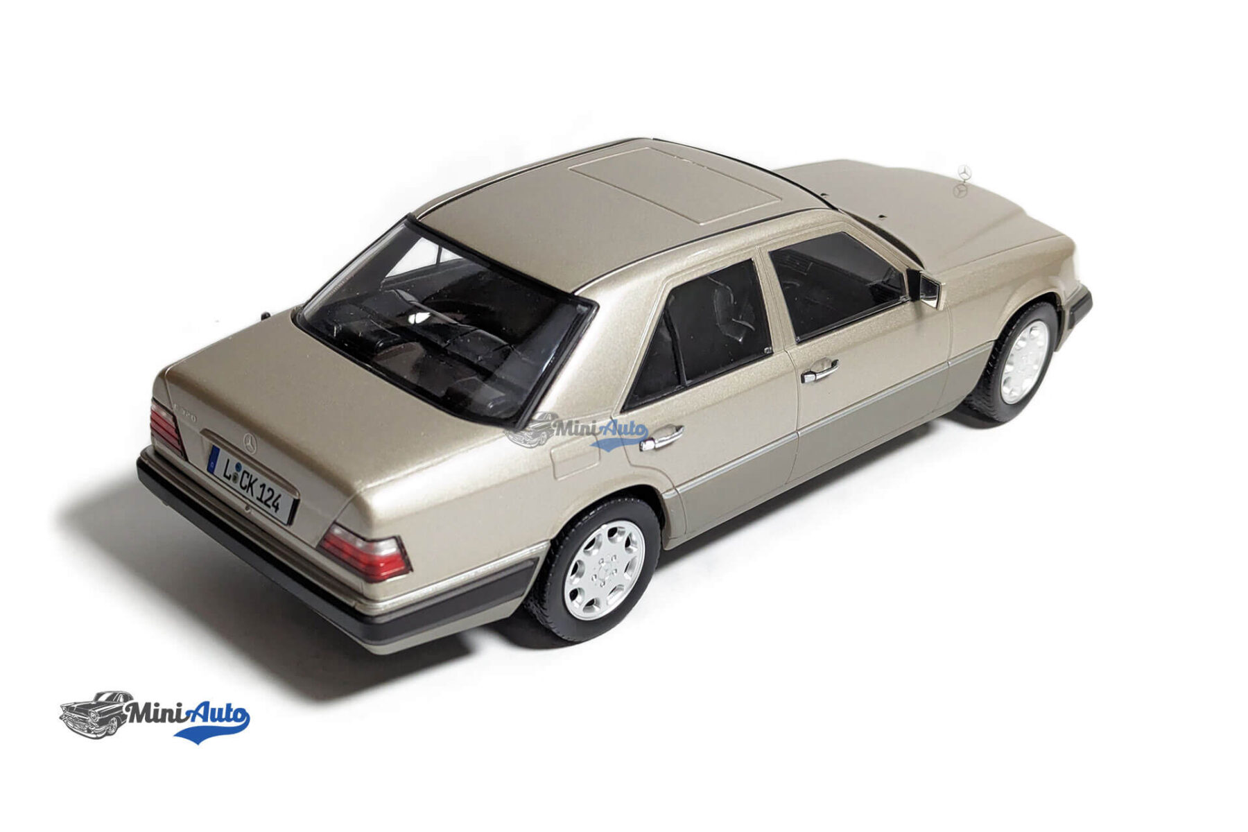 Mercedes-Benz-E-Klasse-(W124)---1989---smoke-Silver_4 Mercedes-Benz E-Klasse (W124) - 1989 - smoke Silver - Image 7