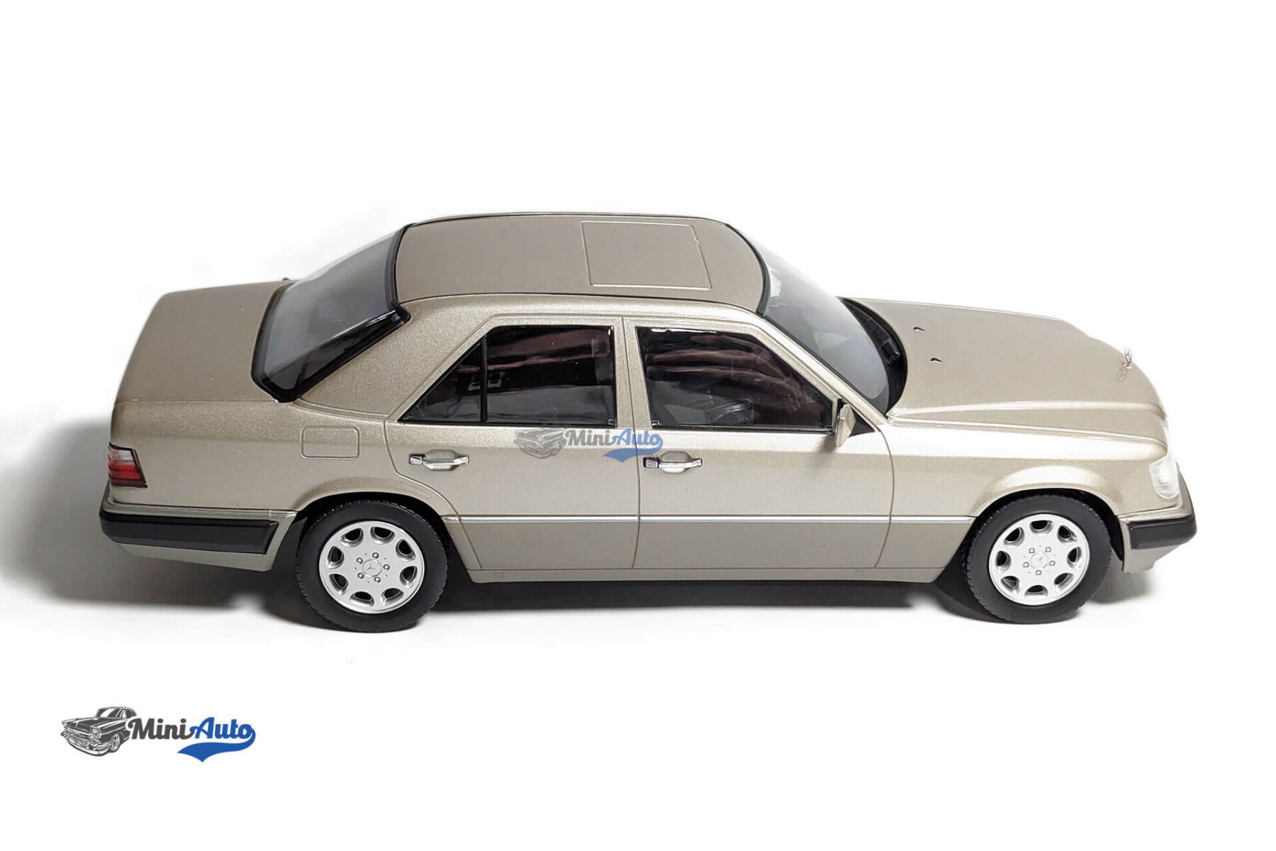 Mercedes-Benz-E-Klasse-(W124)---1989---smoke-Silver_5 Mercedes-Benz E-Klasse (W124) - 1989 - smoke Silver - Image 3