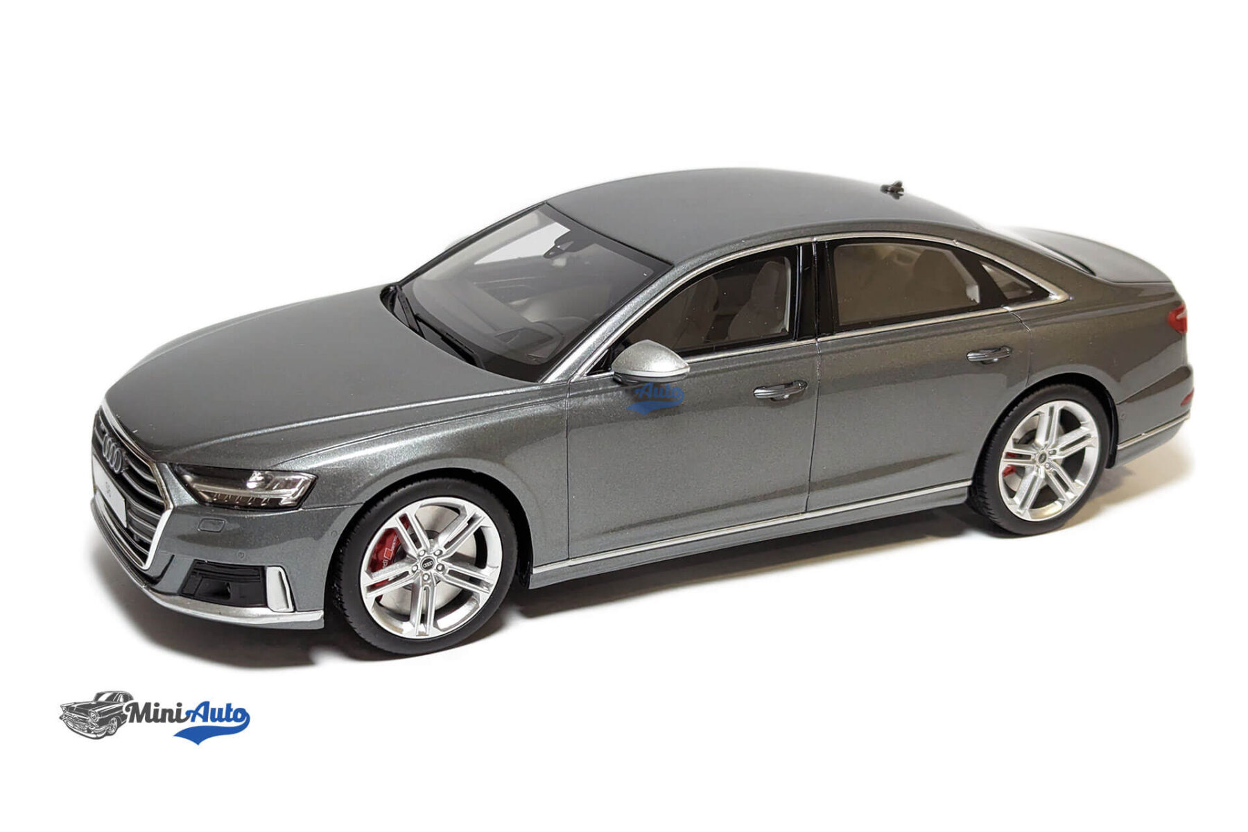 Audi S8 - 2020 - Grey - Image 4