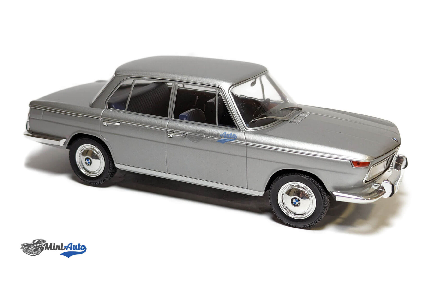 BMW 2000 (Type 121) - 1966 - Silver - Image 5