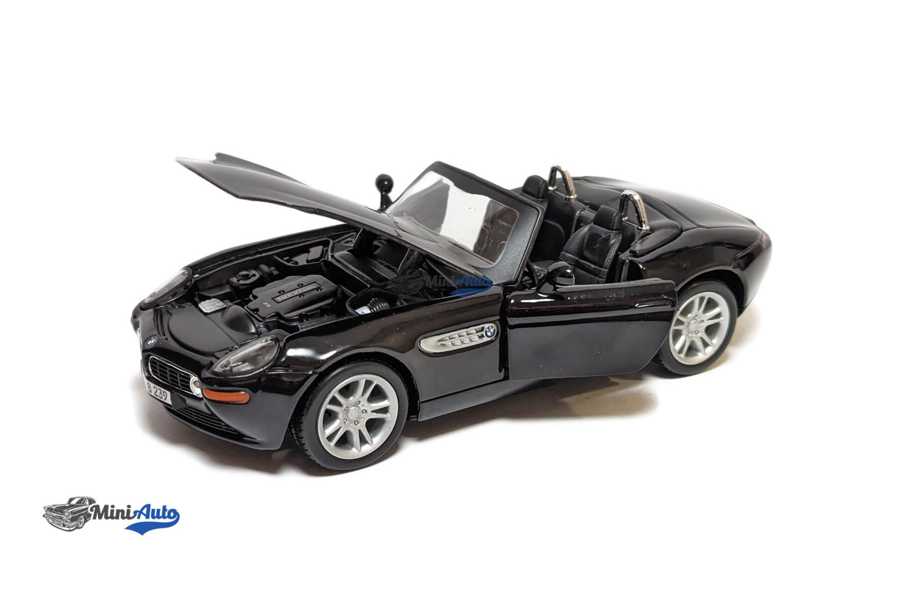 BMW Z8 (E52) - 2000 - Black - Image 2