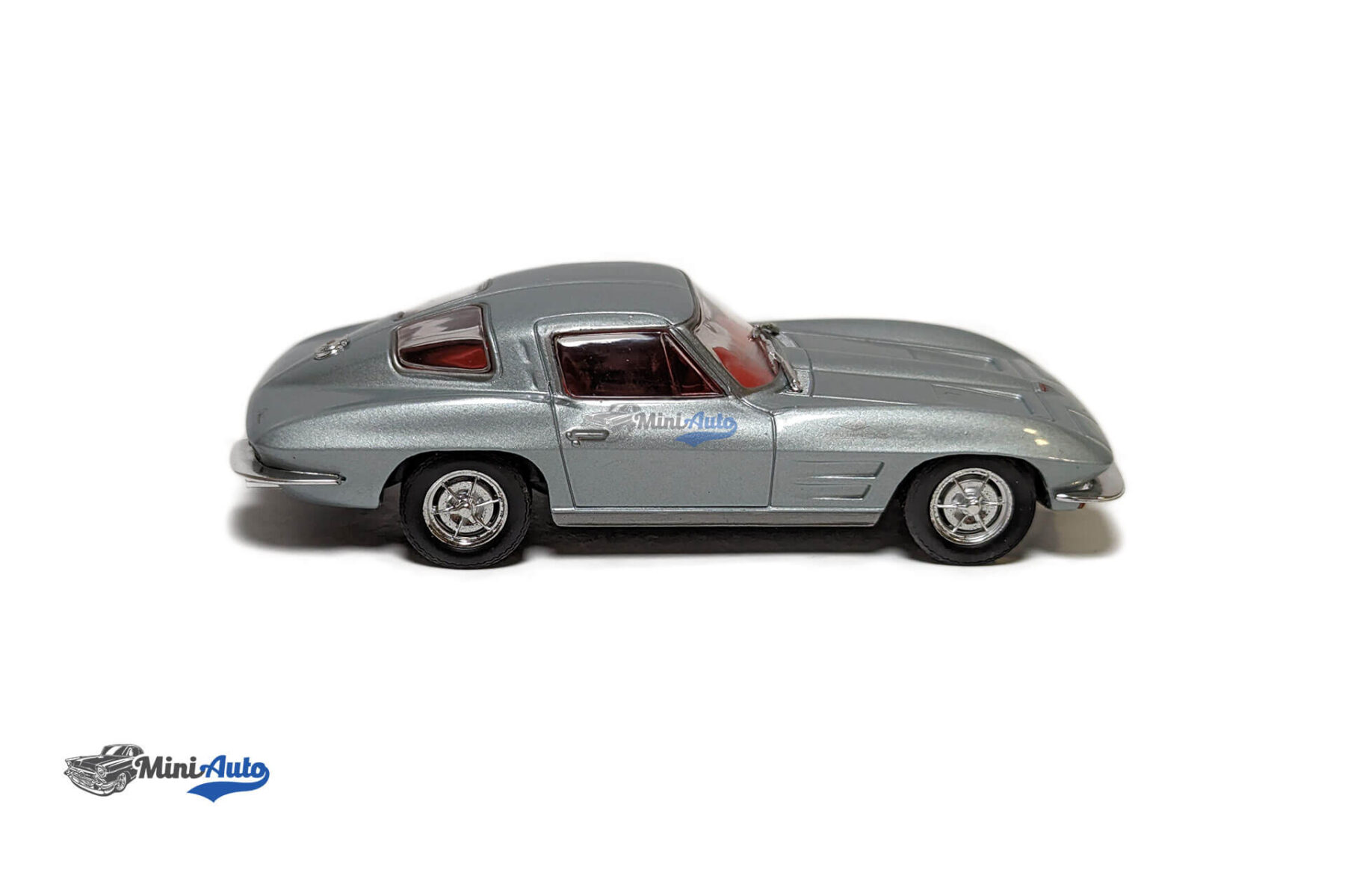 Chevrolet Corvette Stingray - 1965 - Grey - Image 3