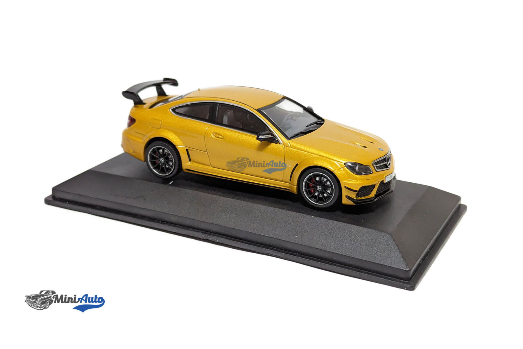 Mercedes-Benz C63 AMG Black Series - 2012 - Yellow - Image 5