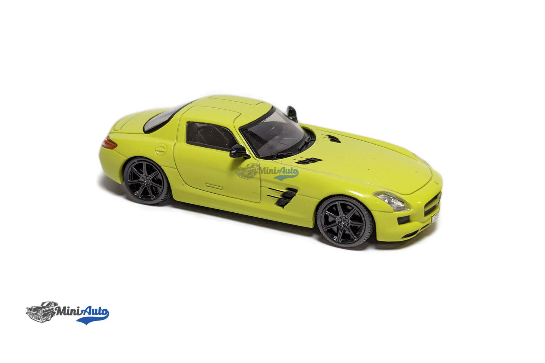 Mercedes Benz SLS AMG - 2010 - Yellow - Image 5