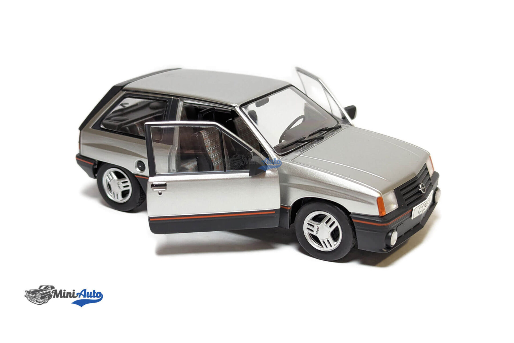 Opel Corsa A SR - Silver - 1985 - Image 3