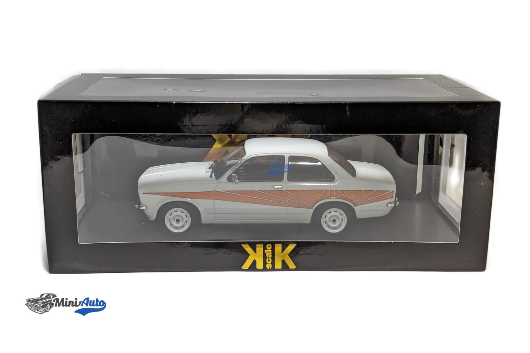 Opel Kadett C Swinger - 1973 - White - Image 7