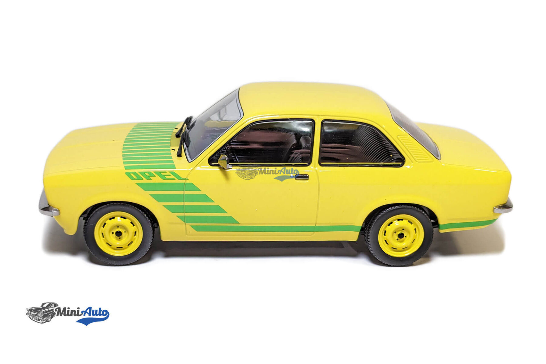 Opel Kadett C Swinger - 1973 - Yellow - Image 2